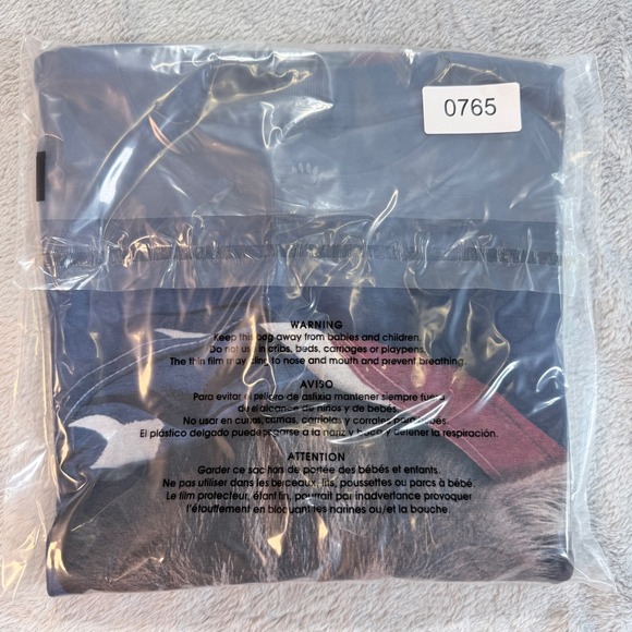 The Mountain Patriotic Kitten American Flag Tie Dye T Shirt XL Vintage 2014 Y2k - Picture 7 of 7